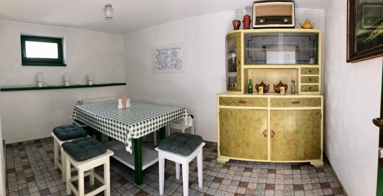 Ladislaus Schnaps-Haus Falusi Vendeghaz Csolnok Екстер'єр фото
