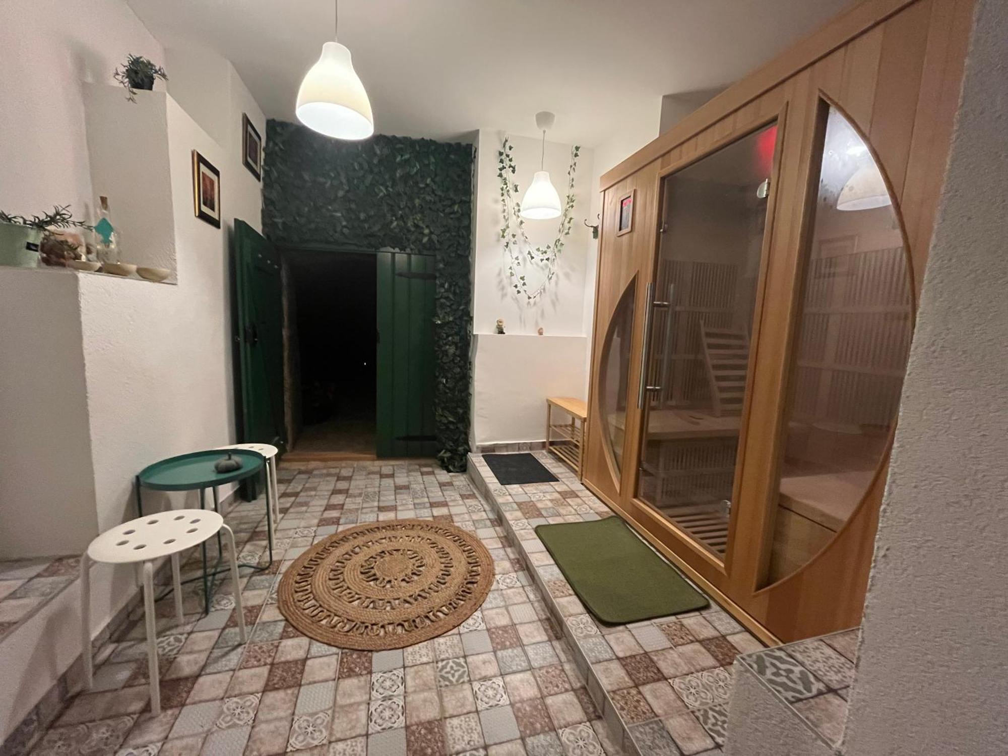 Ladislaus Schnaps-Haus Falusi Vendeghaz Csolnok Екстер'єр фото
